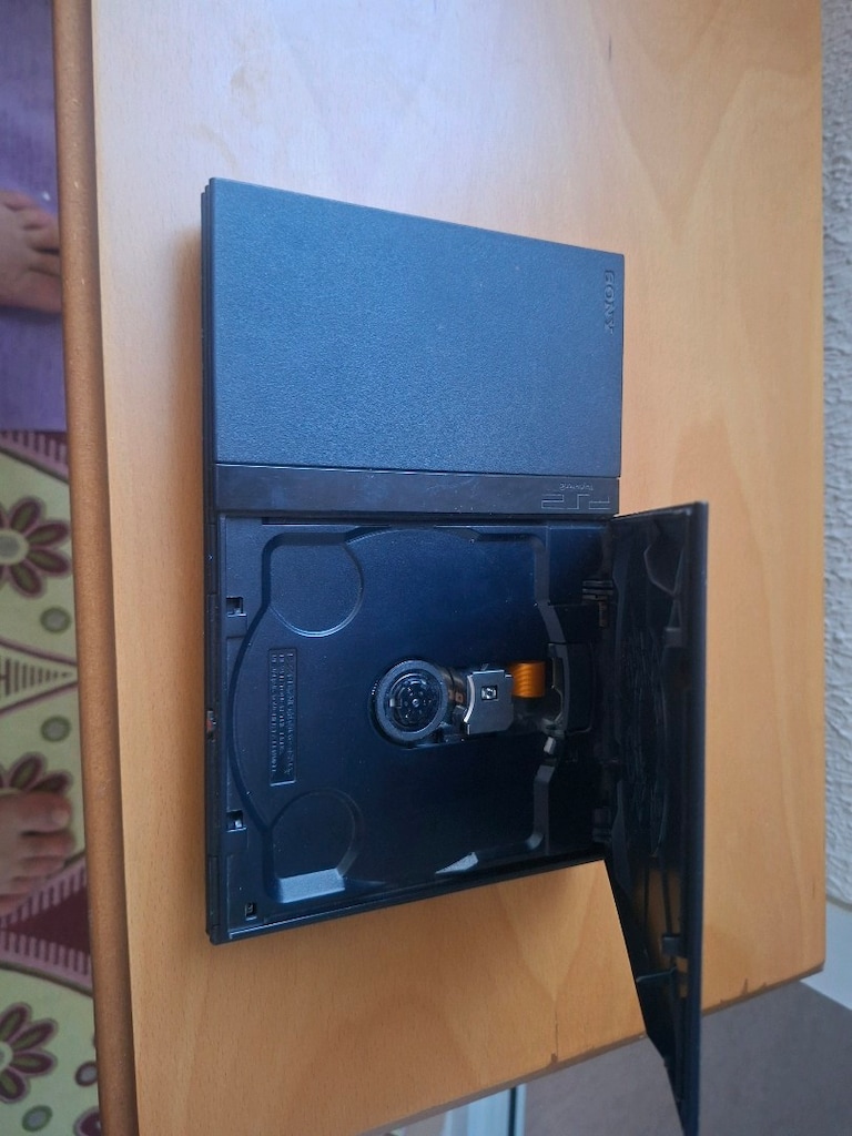 Sony PlayStation 2 açıklamaya bakınız - 6