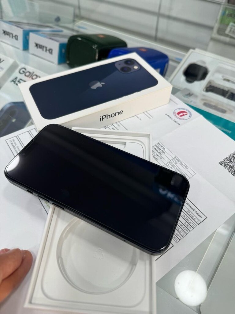 iPhone 13 Apple Türkiye Garantili Faturalı - 4
