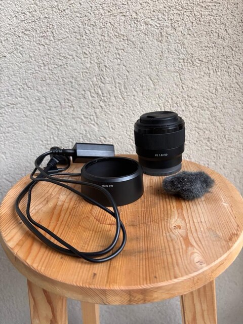 Sony ZV-1 Kamera ve Sel50F18FSYX Kompakt Lens