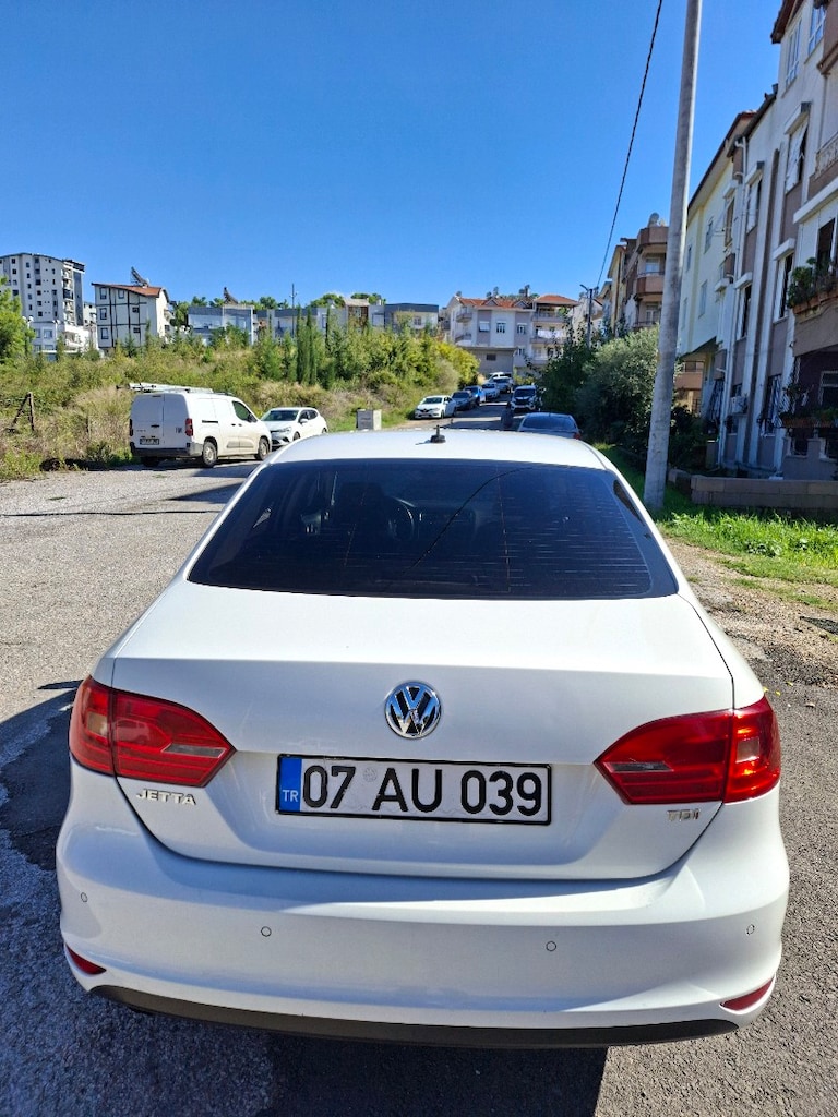 HATASİZ BOYASİZ TRAMERSIZ JETTA 1.6 TDI CONFORTLINE - 4