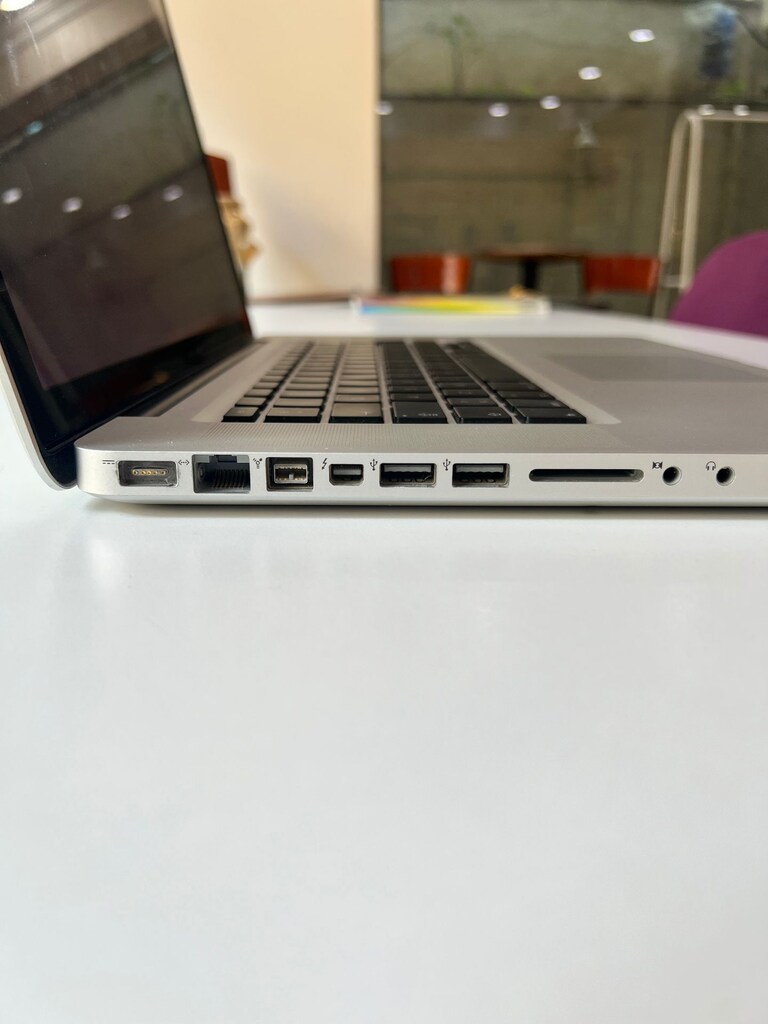 İlk Sahibinden MacBook PRO - 1 TB SSD - 3