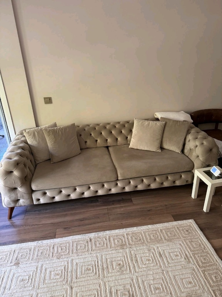 çok temiz chester koltuk 2 adet. biri yataklı & USB - 2