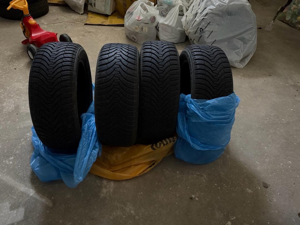 215-55-17 Kışlık Lastik Passat Lastiği - 5