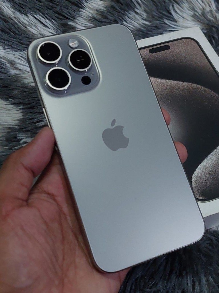 iPhone 15 pro max - 3