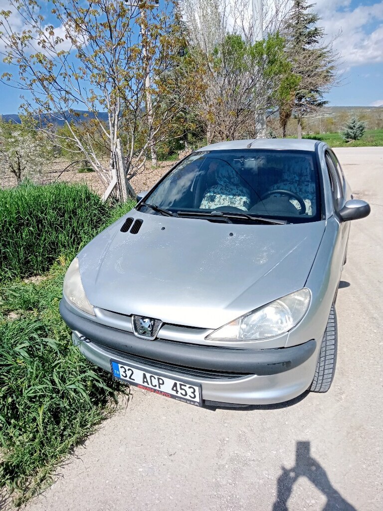 206 Peugeot - 2