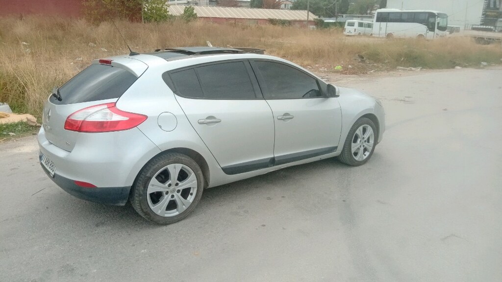MEGANE III 1.4 TCE 238.000 KM - 13