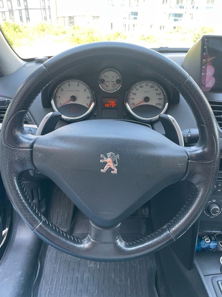 Peugeot 207 Envy 1.4 F1 yarı otomatik - 4