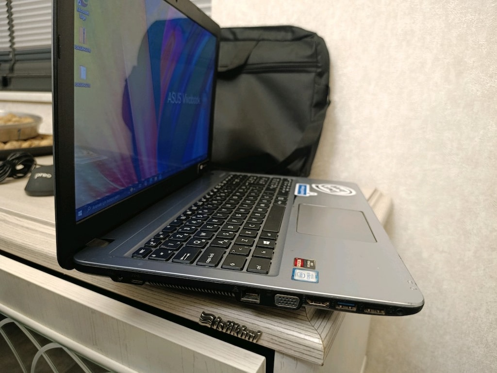 ASUS Oyuncu – i5 7. Nesil / 8GB RAM / 240GB SSD / AMD Radeon Ekran Kar - 2