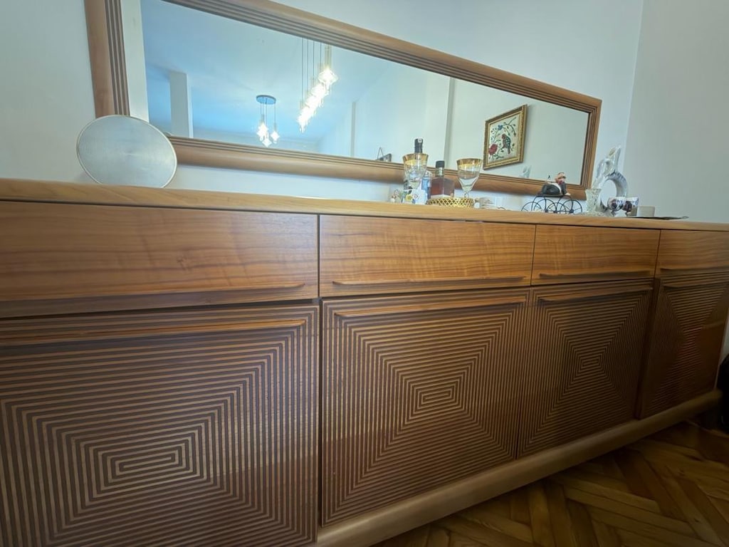 Tetri Home Yemek Odası Takımı – Masa, 4 Sandalye, Bench, Büfe ve Ayna - 3