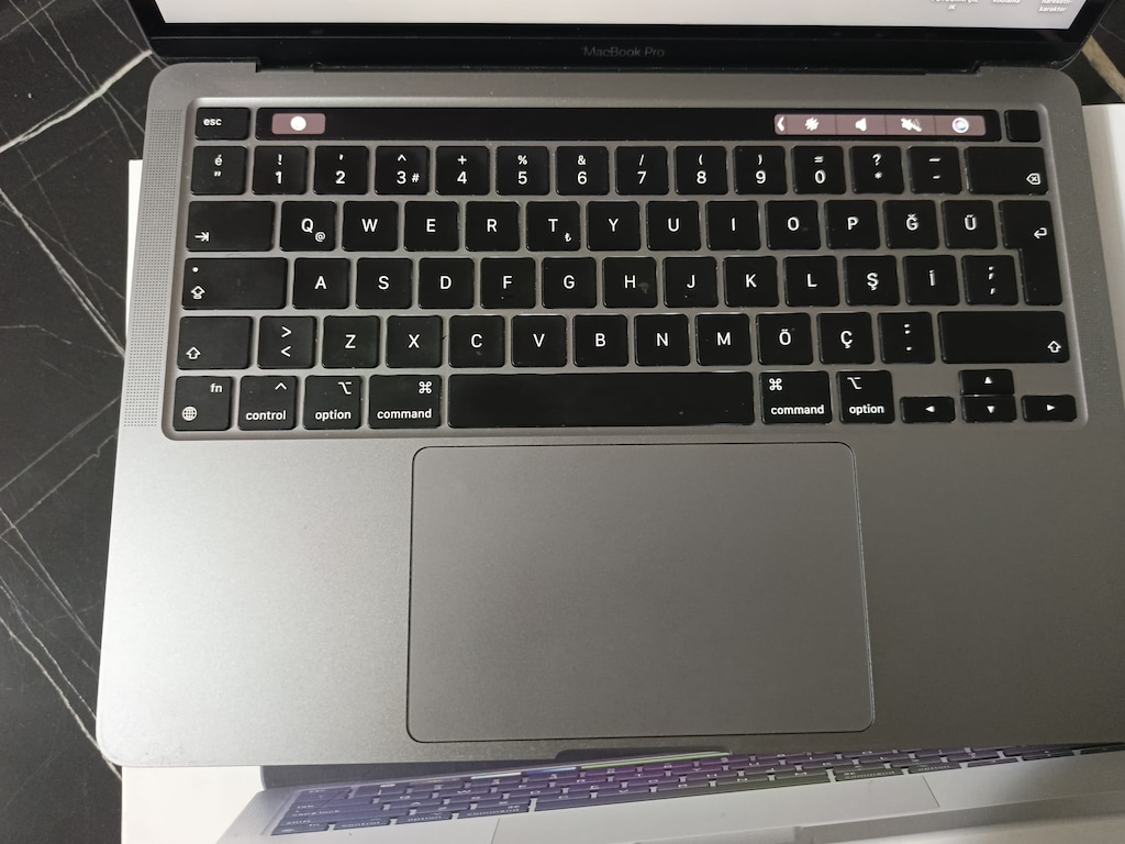 MacBook Pro M2 - 16GB RAM / 512GB SSD - %98 Pil / Sıfır Neyse Odur - 3