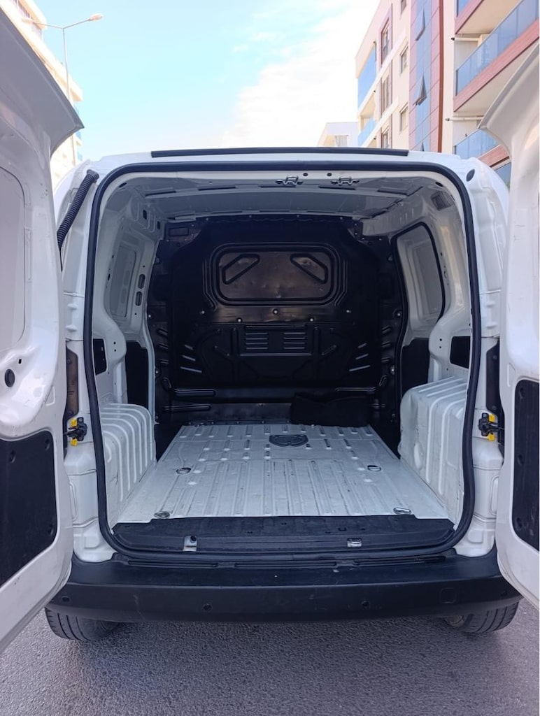Sahibinden 2023 Model 2024 Çıkışlı Temiz 1.3 Fiorino 106 bin km - 16