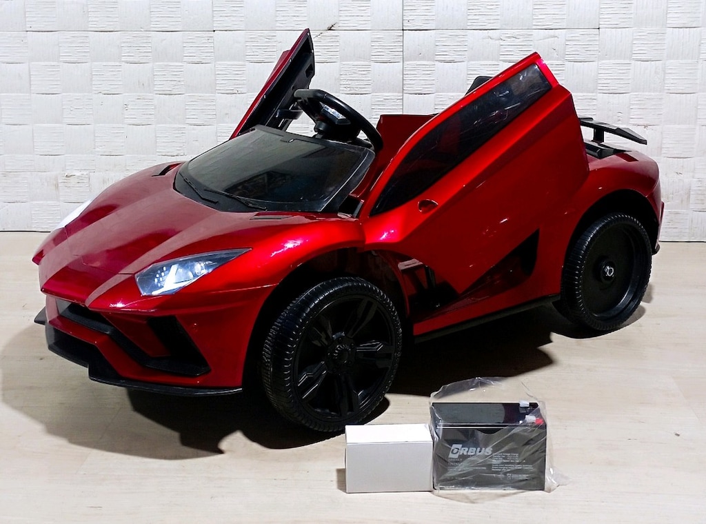 Akülü araba lisans lı Lamborghini aküsü sıfır paketinde 4*4 motorlu - 3