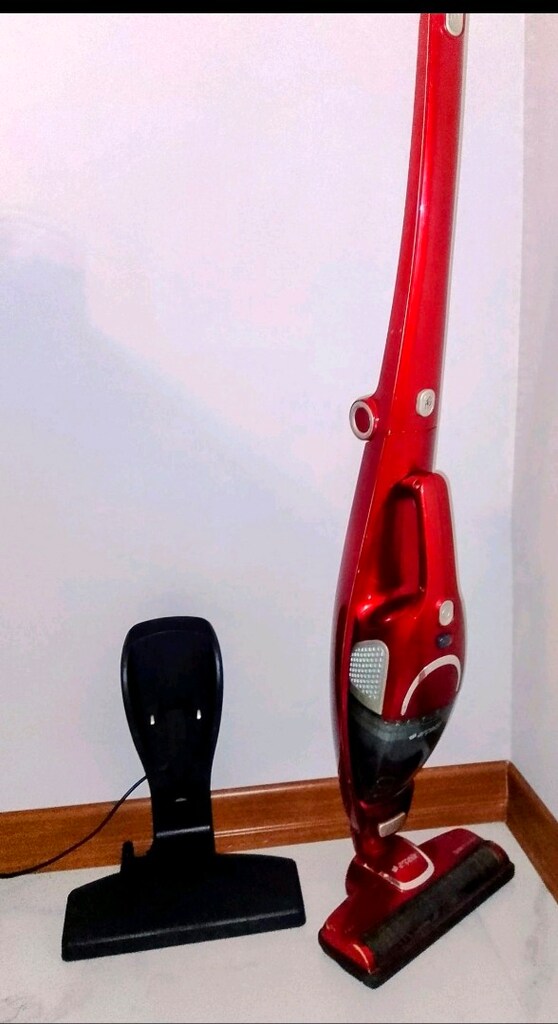 Arçelik K6125, Şarjlı Ayrılabilir, Katlanabilir Pratik Süpürge - 2