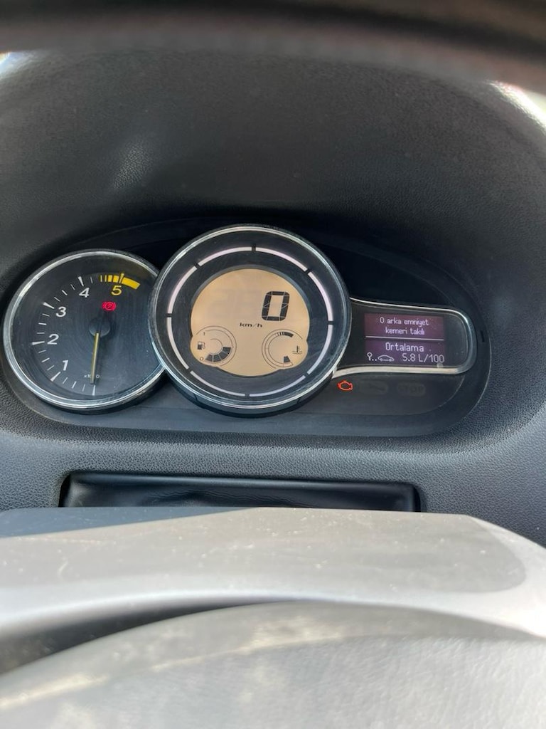 Renault Megane III - 10