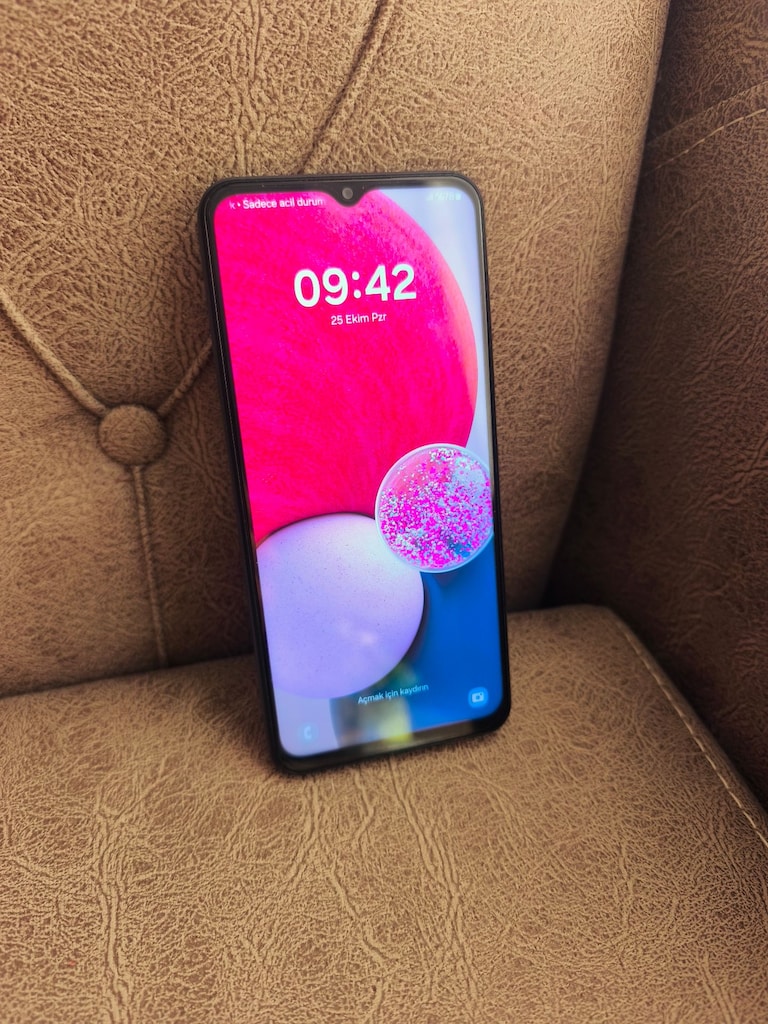 SAMSUNG A13 64 GB - 2