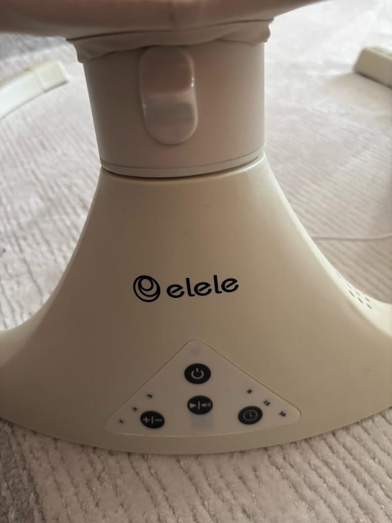 Elektrikli otomatik sallanabilen anne kucağı - 4