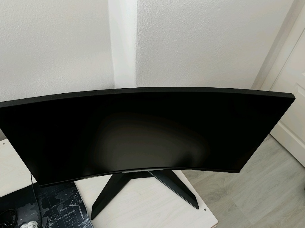 MSI MAG C6F CURVED GAMİNG MONITOR - 2