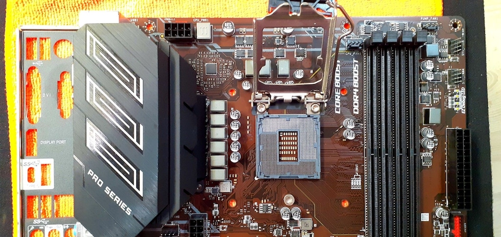 MSI Z390-A PRO (SIFIR GiBi) 8-9.cu Nesil LGA 1151 Soket Anakart - 7