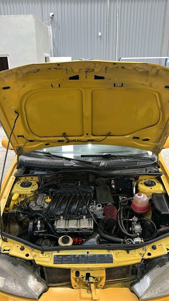 Renoult Megane 1 Coupe 2000 model 1.6 - 7