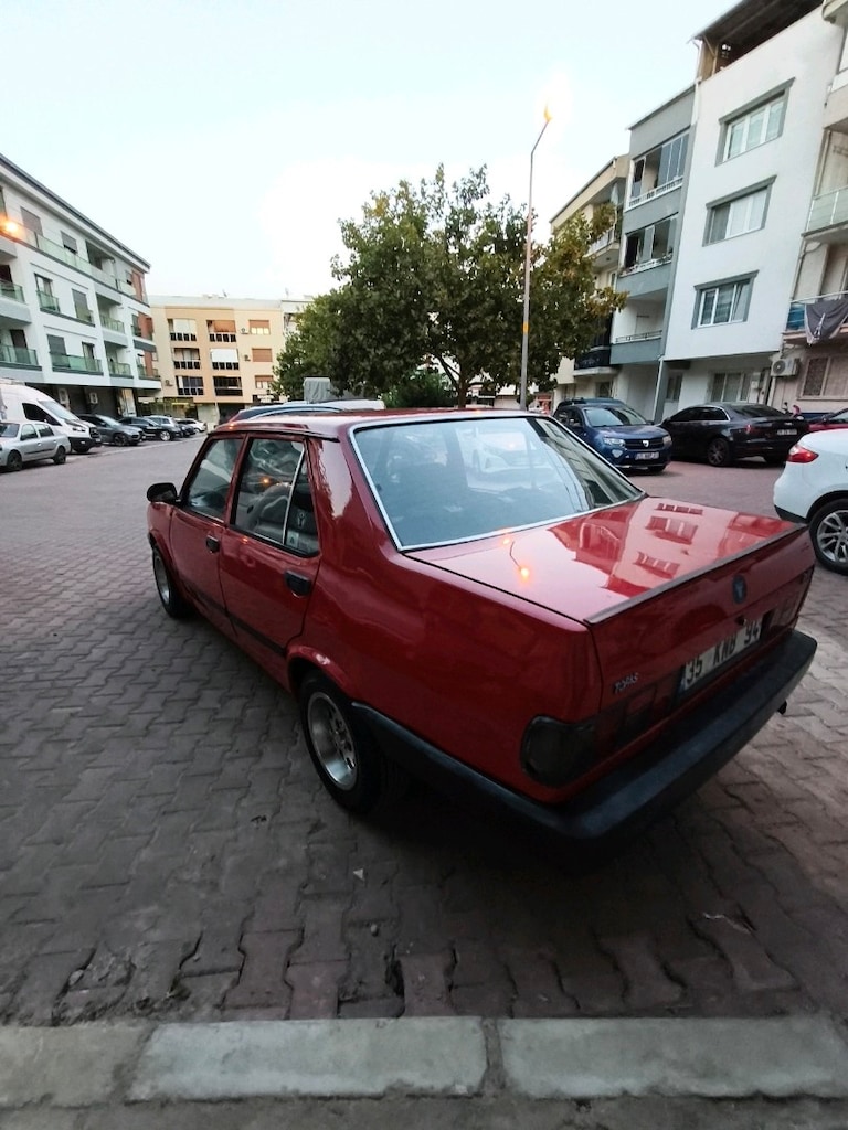 Kırmızı Tofaş Araba - 3