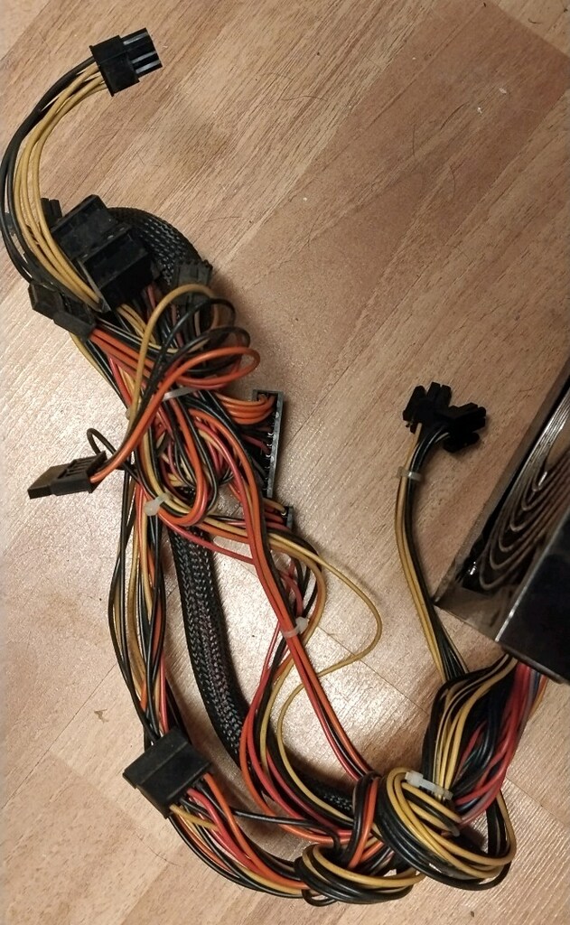Güç kaynağı power Supply huntkey v power 500w - 2
