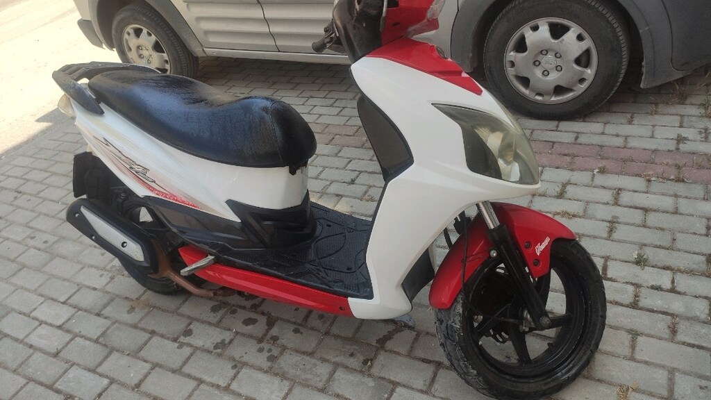 Sym 125 scooter motor - 5