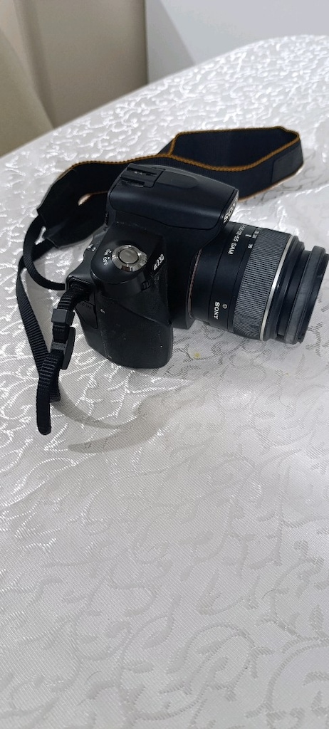 Sony a230 fotoğraf makinesi - 2