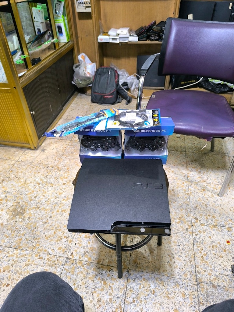 PlayStation PS 3slim tertemiz hatasız arızasız 10 oyun yüklü çift kol - 4