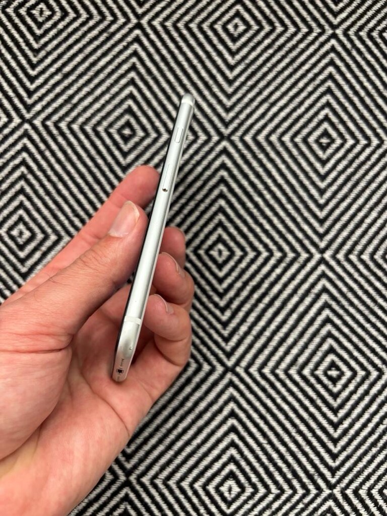 ıphone se - 4