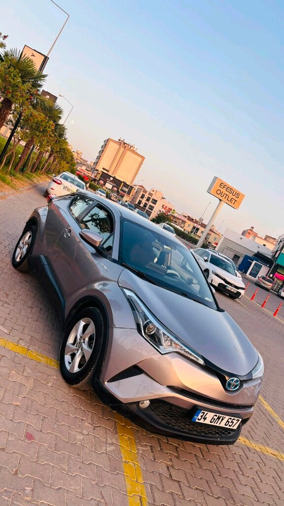2017 Toyota CHR 152.000 de - 2