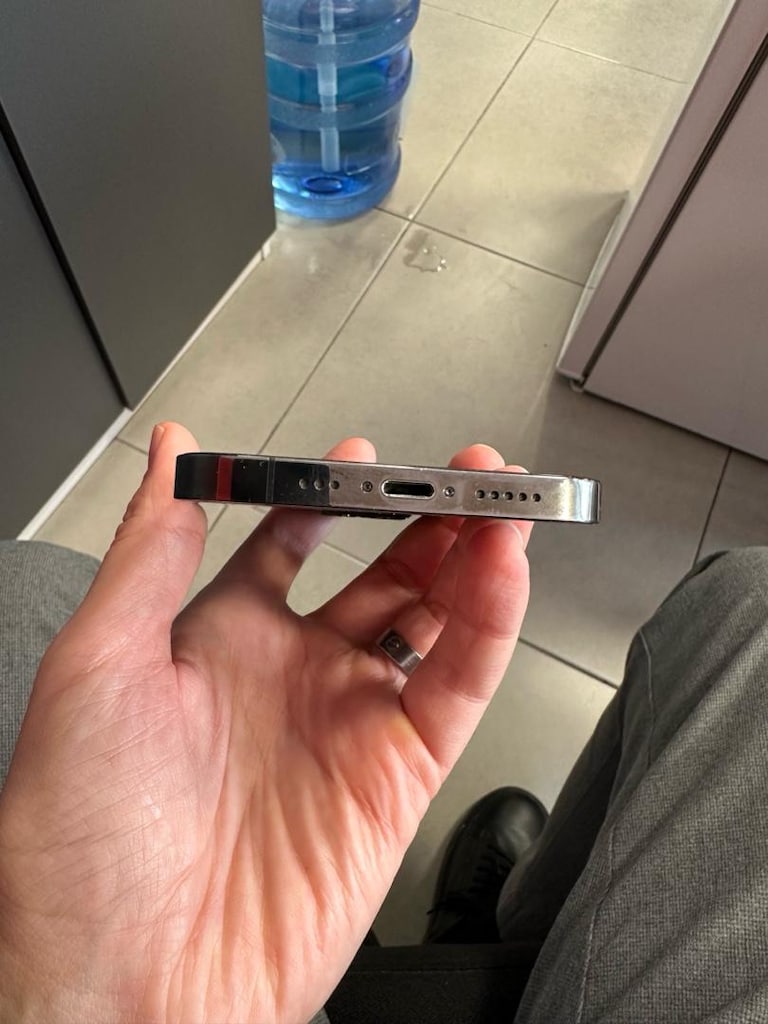 Iphone 12 pro turkcellden alındı çok temiz - 3