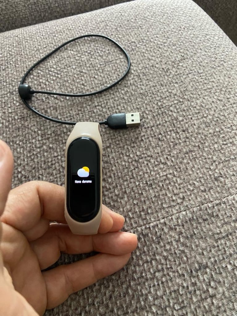 Mİ BAND 4 - 4