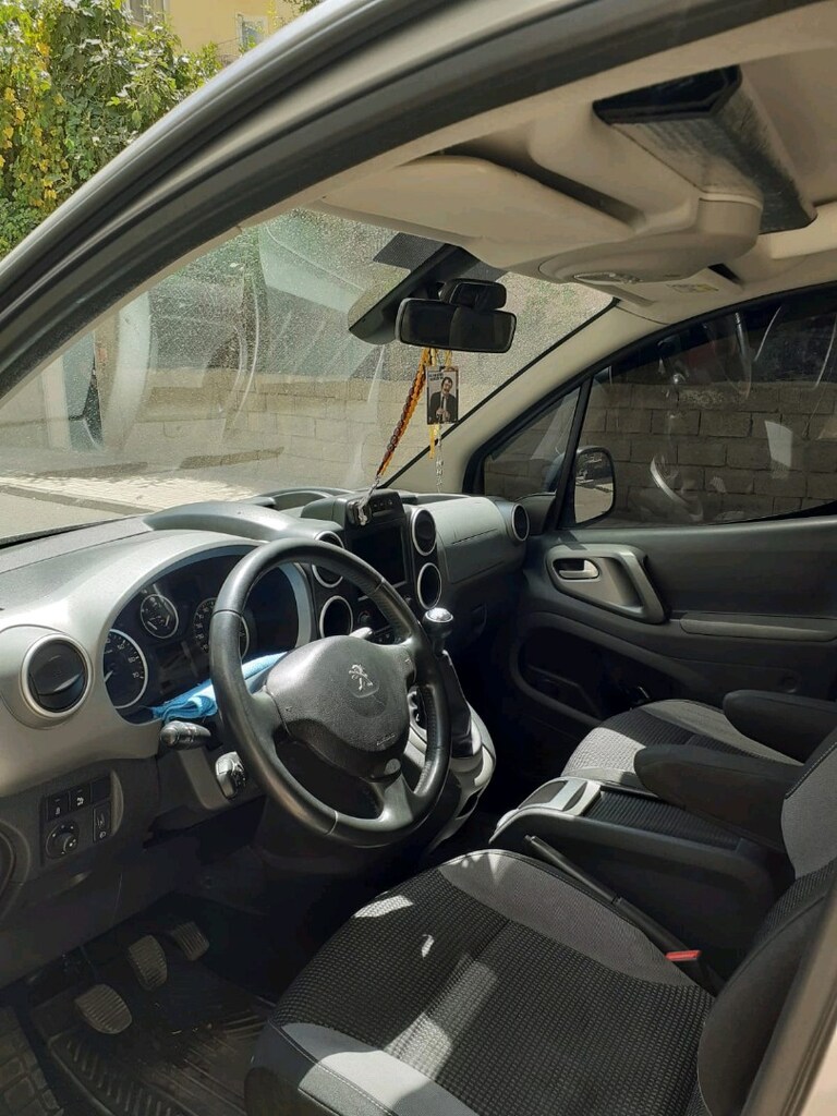 2016 model Peugeot partner Tepe(allure) 247 binde - 12