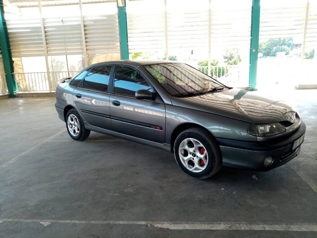 Reanult laguna 1.8 16v rxe - 3