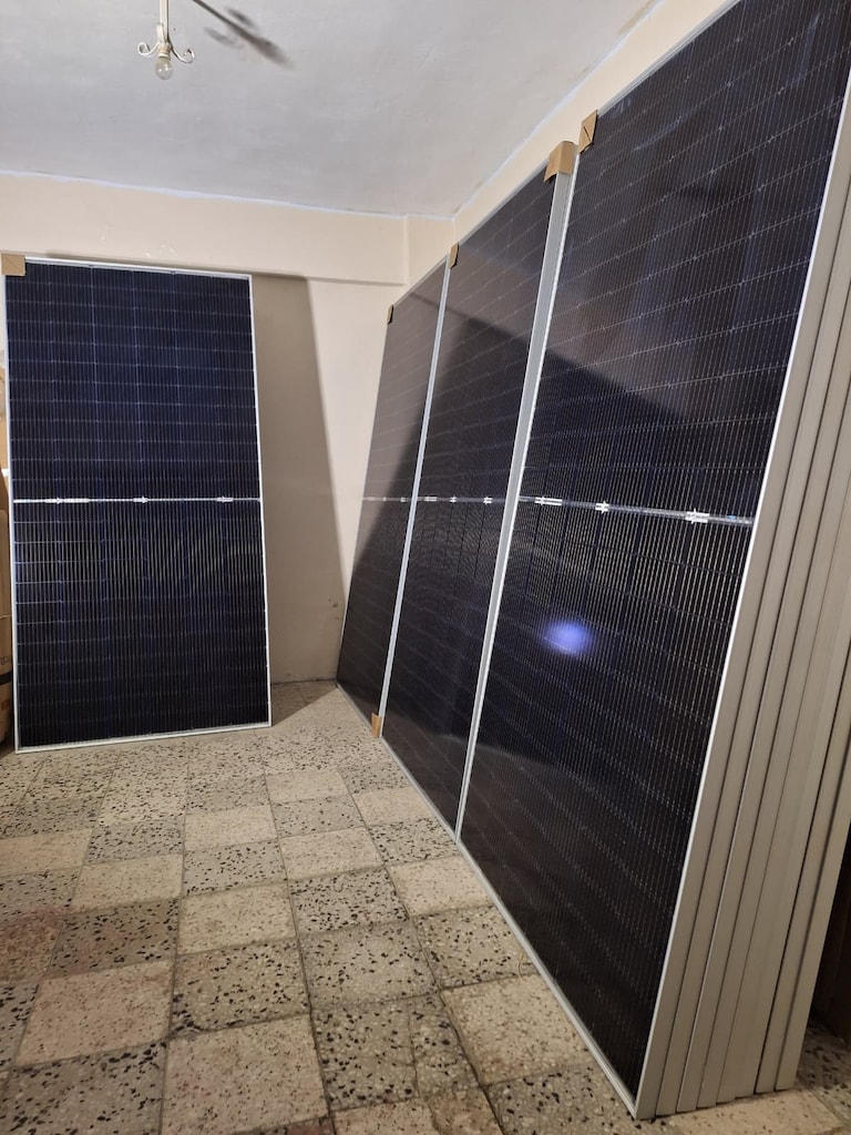 590w ( SIFIR ) Güneş Paneli