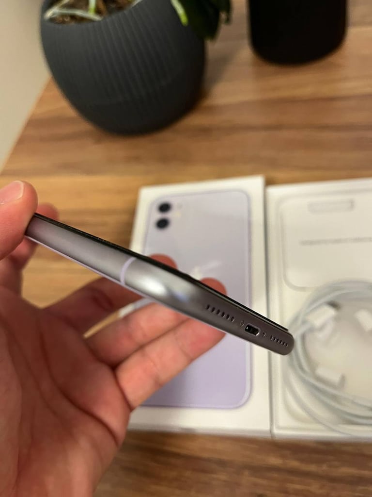 iPhone 11 Türkiye Mor 128 GB - 4