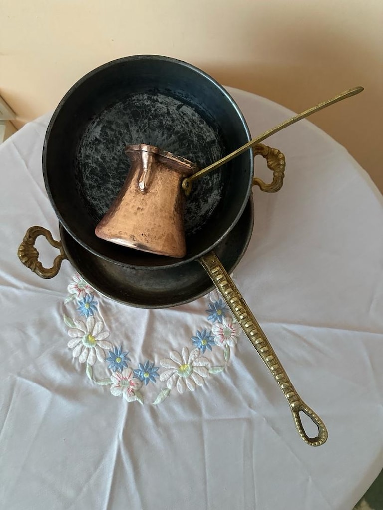 3'lü Bakır Mutfak Seti – Bakır Cezve, Çift Kulplu Sahan ve Saplı Tava - 11