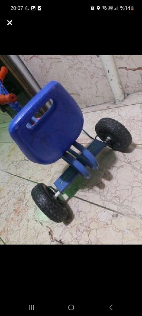 Çocuk bisikleti. Elle fren sistemi. Sadece oturağında kırık var. - 5