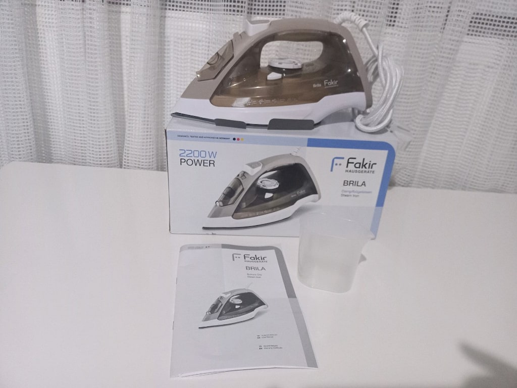 FAKİR BRİLA KAHVE RENGİ 2200 W BUHARLI ÜTÜ SERAMİK TABAN KİREÇ ÖNLEME - 2