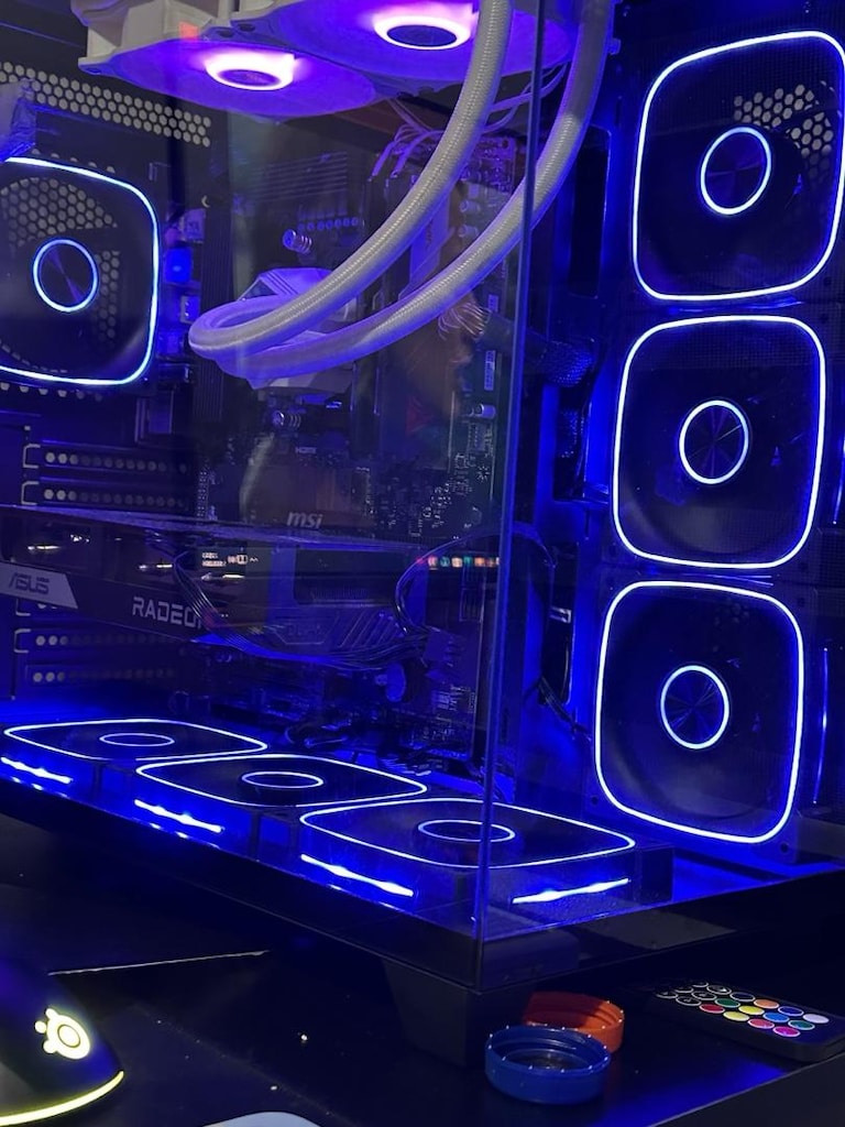 7800X3D/RX6600/32GB/2K165HZ ACİLLL - 2