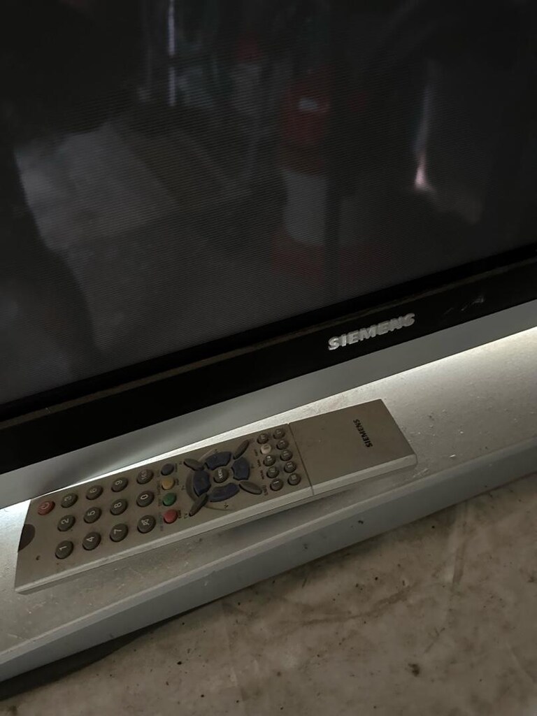 televizyon.sorunsuz çalışıyor.uygun fiyatlı 42” televizyon - 5