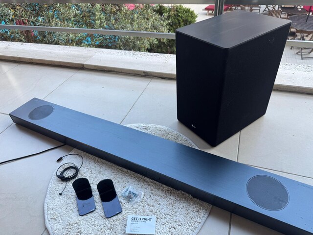 LG SL9Y 4.1.2 Dolby Atmos Soundbar + Wireless Subwoofer