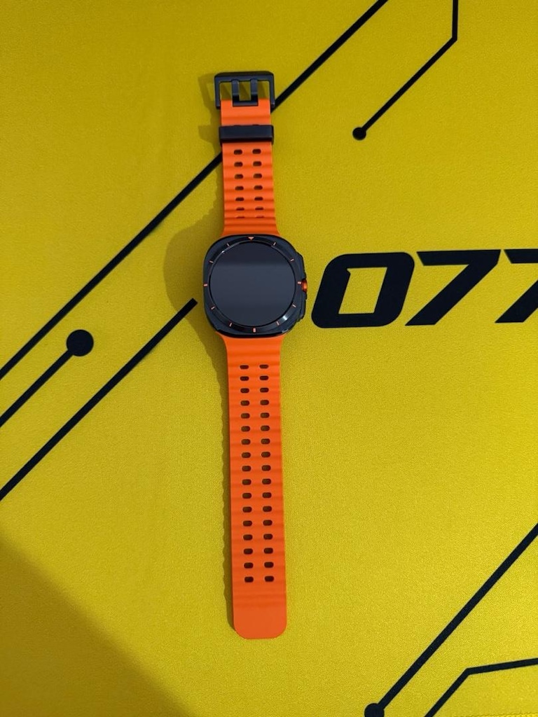 Samsung Galaxy Watch Ultra Turuncu 9 Ay Garantisi Devam Ediyor