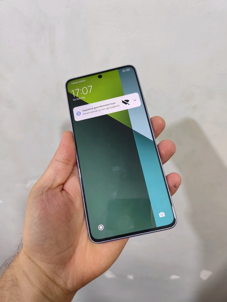 note 13 pro 5g 256gb 8gb kayitli kasada hafif egrilik var - 2