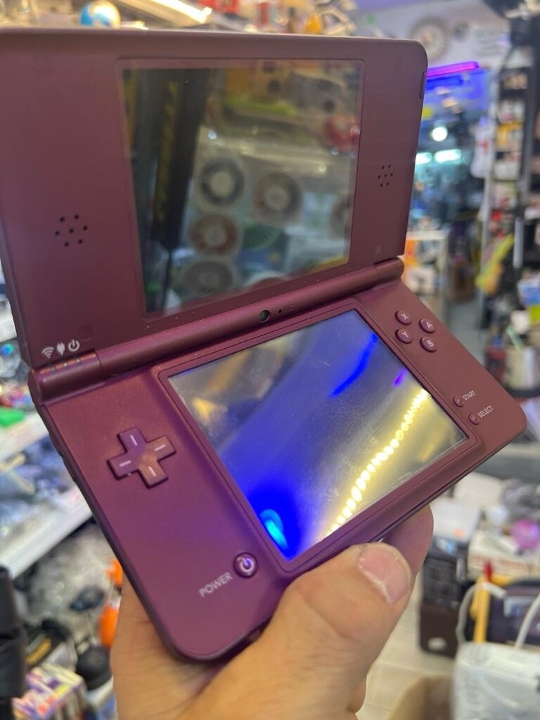 nintendo dsi xl bordo - 5