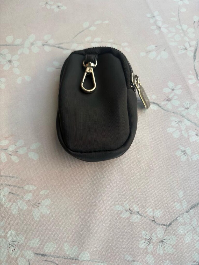 yepyeni prada cüzdan — görsel 2/5