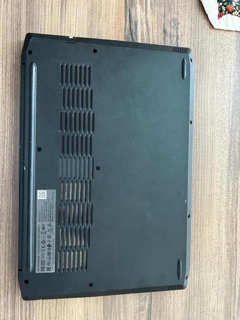 Lenovo IdeaPad Gaming 3 | Ryzen 5 4600H | GTX 1650 Ti | 16GB - 5