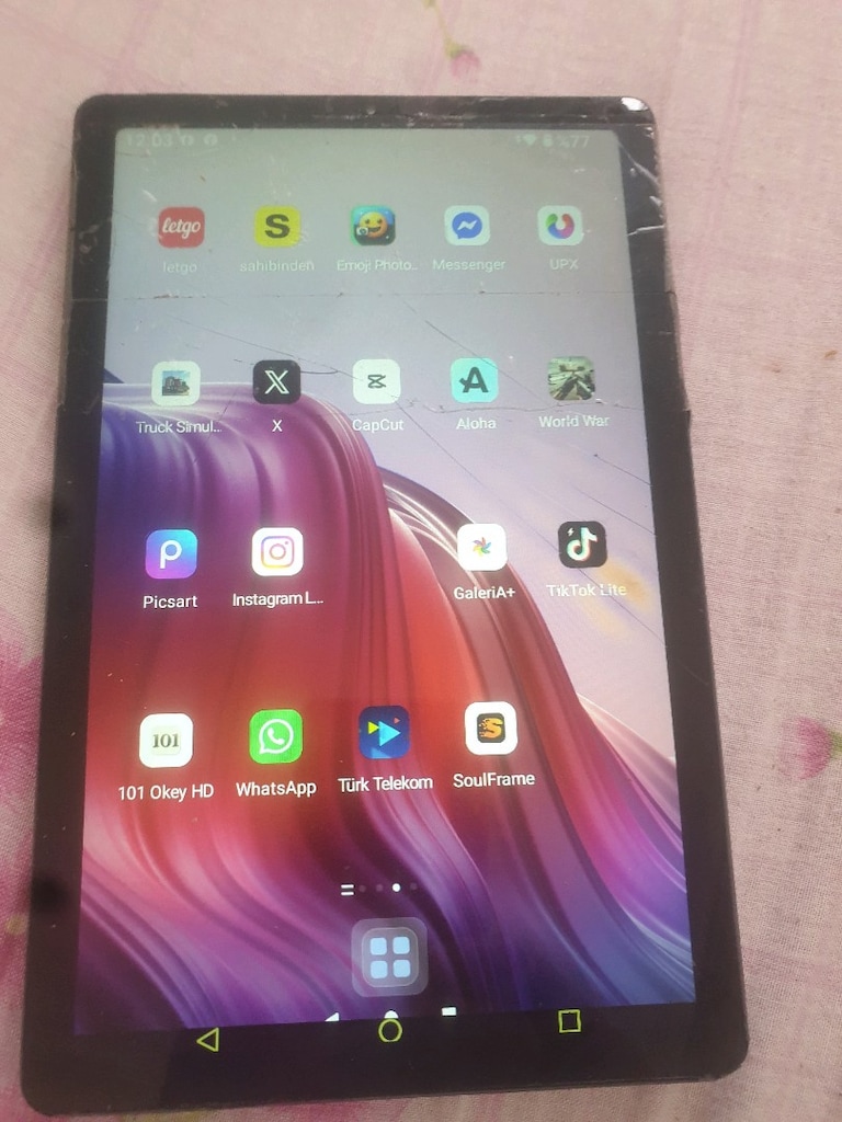 lenovo m9 tablt - 3