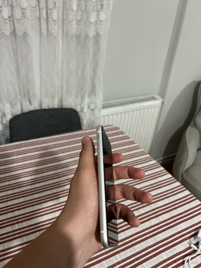 NOKTA HATASIZ İPHONE 11 - 5