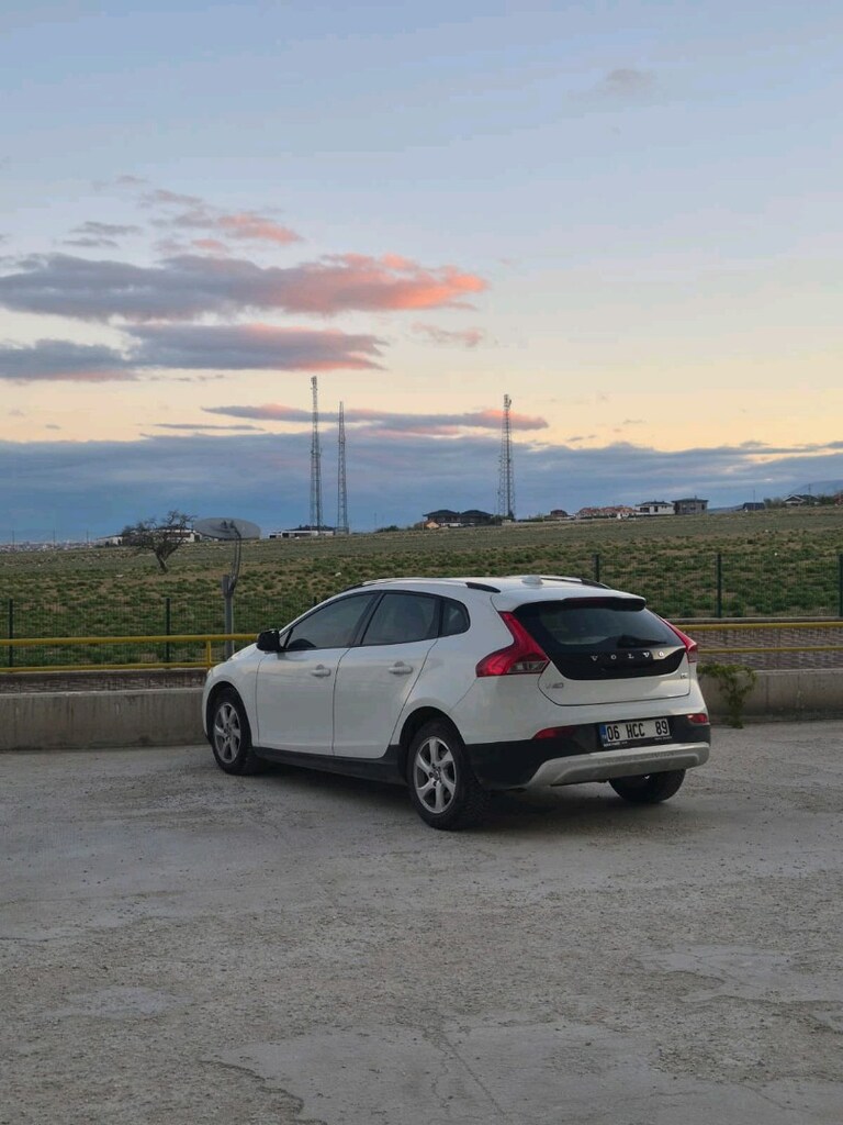 Temiz düşük km otomatik ağır bakımları yapılmış konforlu araç - 7
